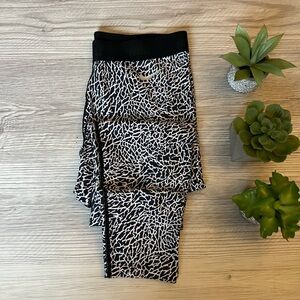 NIKE golf dri-fit leggings size S EUC